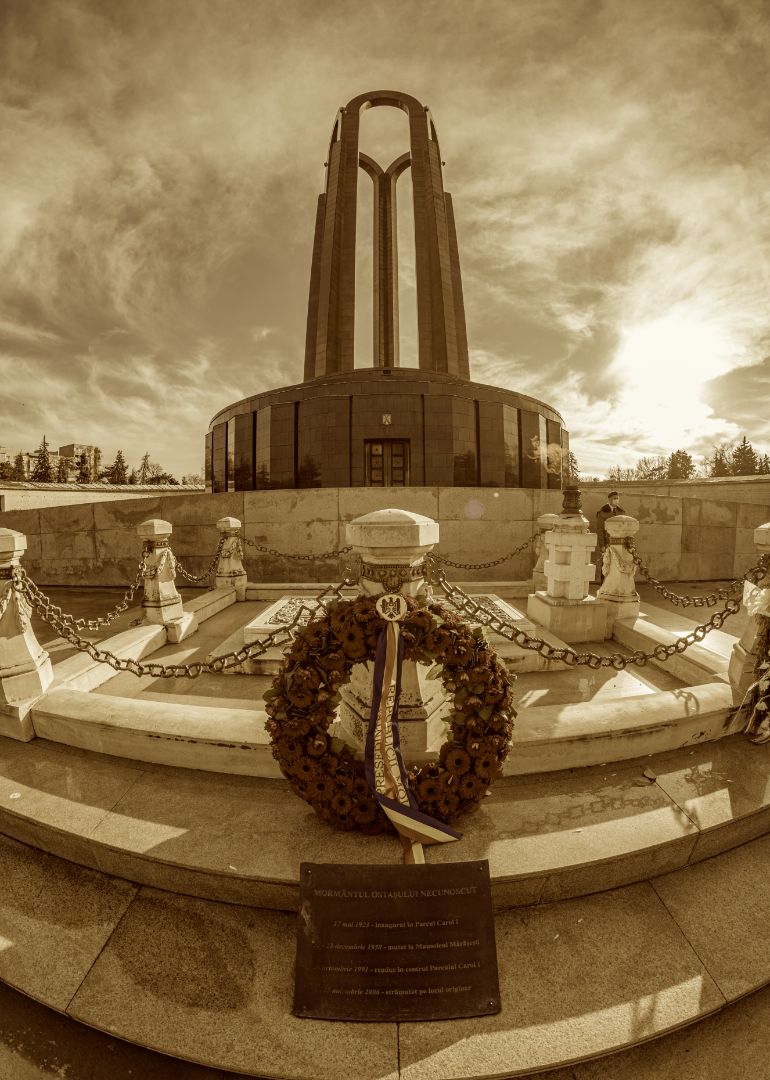 I. Ceremonia Militară și Religioasă