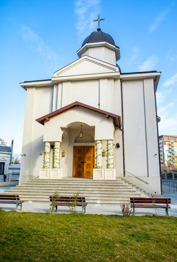 Biserica Sfânta Vineri – Herasca